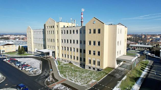 Stavba - Karlovarská krajská nemocnice v Chebu.