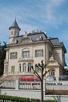Becherova vila v Karlových Varech se před deseti lety po rekonstrukci otevřela lidem.