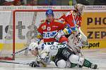 Hokej, 42. kolo extraligy: Karlovy Vary – Pardubice.