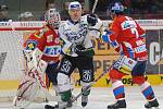 Hokej, 42. kolo extraligy: Karlovy Vary – Pardubice.