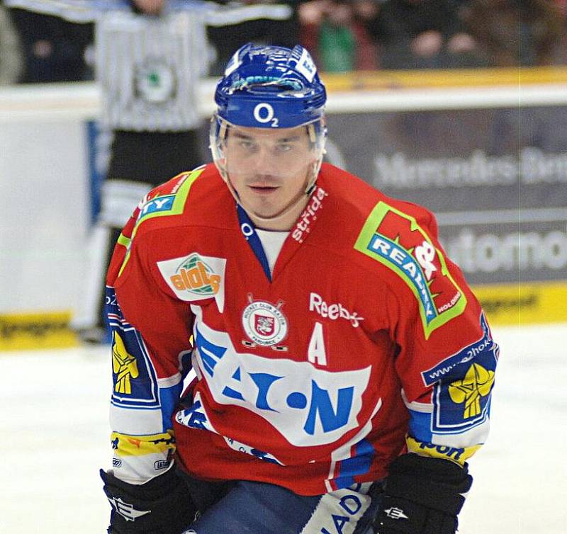 Hokej, 42. kolo extraligy: Karlovy Vary – Pardubice.