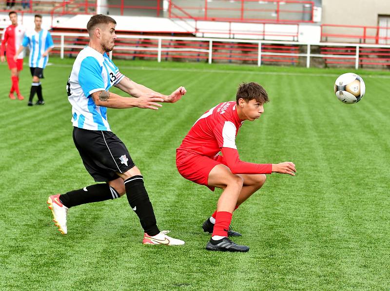 Mladíci Slavie dotáhli obrat do vítězného konce, porazili Novou Roli 5:2.