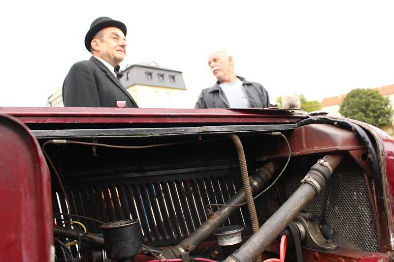 Historia Motor Club Františkovy Lázně pořádal v sobotu 1. září už 8. ročník Veteran Rallye Františkovy Lázně.