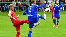 Slavia doma neuspěla, tři body bral na dvorském stadionu Vyšehrad. který vyhrál 3:0.