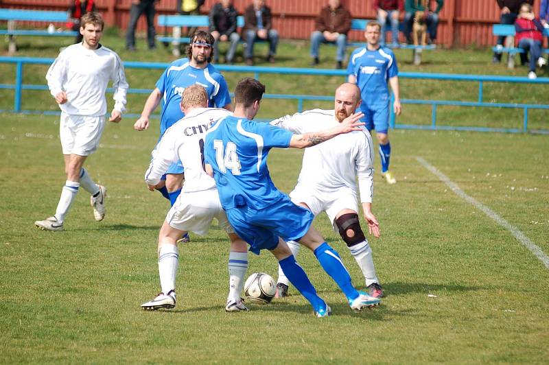 I. A třída: Lokomotiva K. Vary - Chyše A 2:0