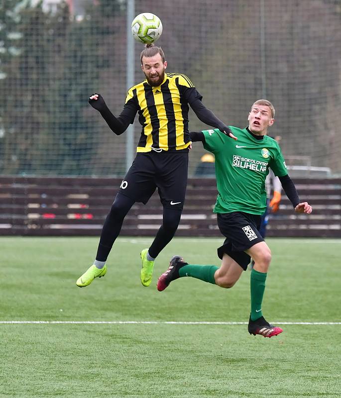 Vítězství 5:0 si připsala na účet Březová v souboji s mladíky v dresech Baníku Sokolov U19 a U18.