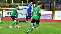 Fotbalisté Sokolova museli skousnout porážku 0:1 od Domažlic, kterou Chodům zařídil parádní trefou Jan zajíček.