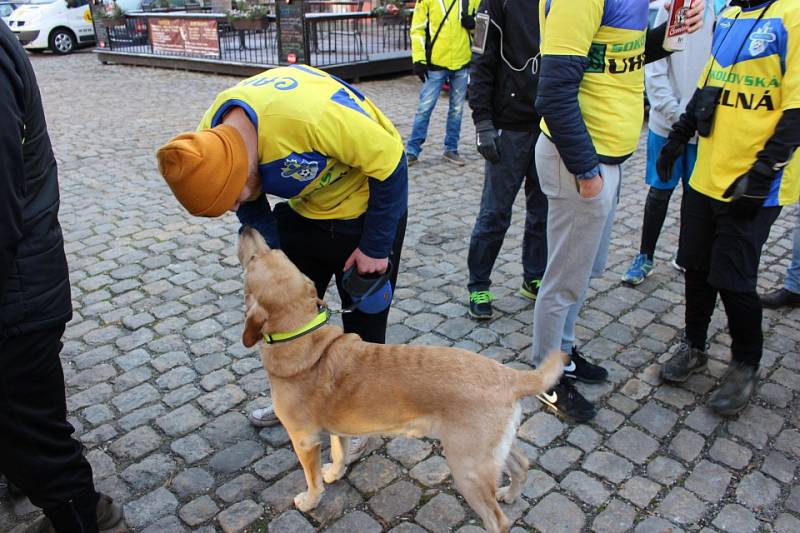 Novoroční běh v Lokti.