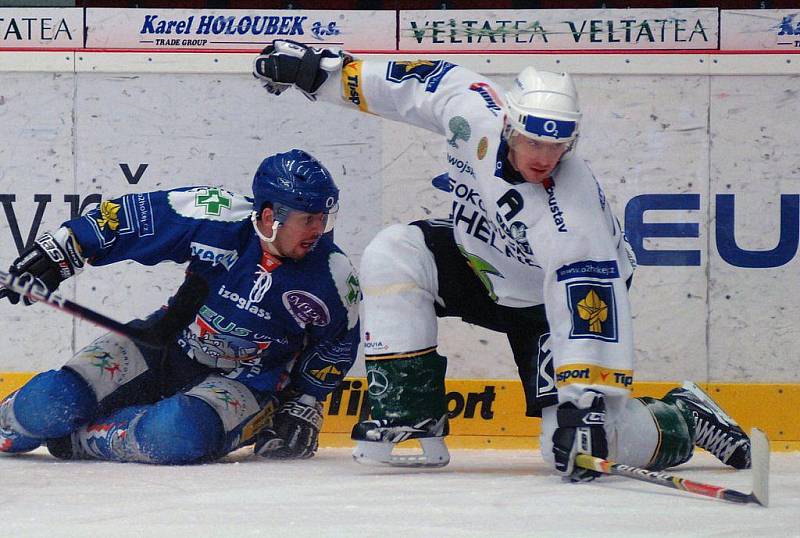 První zápas play-out. Karlovarská Energie vs. Kladno.