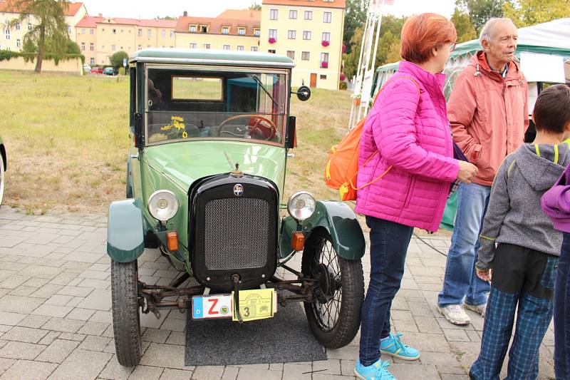 Historia Motor Club Františkovy Lázně pořádal v sobotu 1. září už 8. ročník Veteran Rallye Františkovy Lázně.