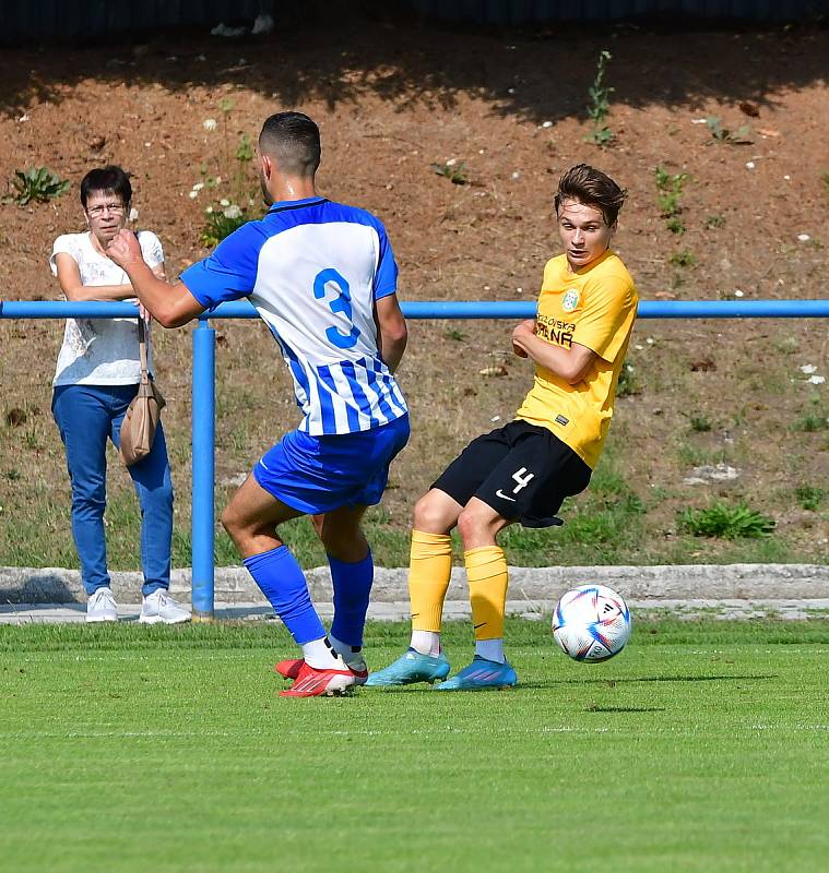 Ostrov vstoupil do přípravy pravou nohou, když si na svém stadionu připsal na účet vysokou výhru 6:0 nad mladíky sokolovského Baníku U19.