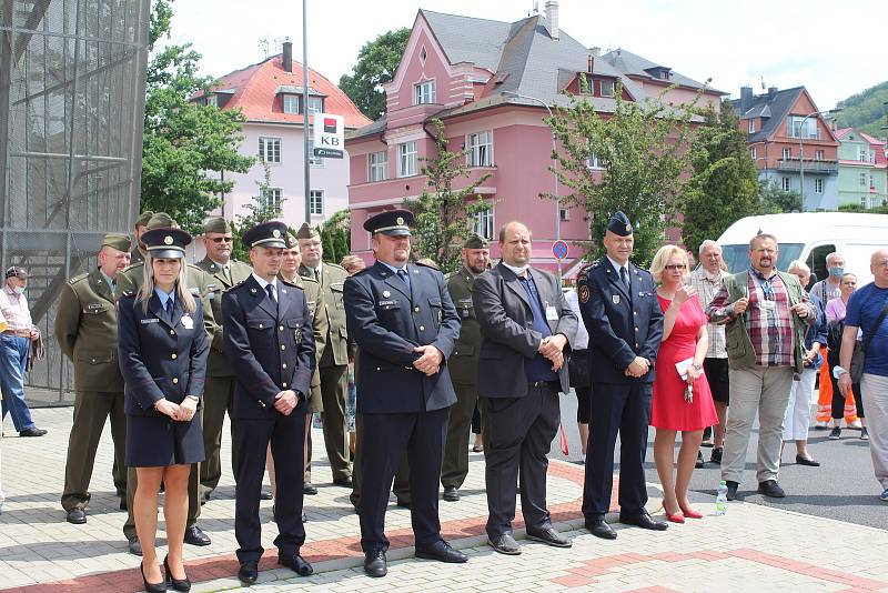 KORONAVIROVÁ PANDEMIE sice opadla, ale na ty, kteří během této těžké době významně pomáhali, se nezapomíná.