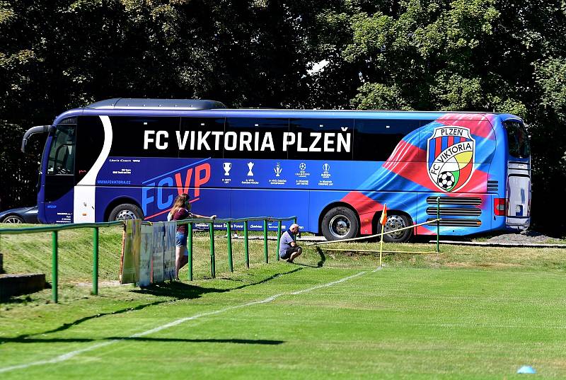 Karlovarská Slavia si o víkendu připsala na konto výhru 3:1 nad výběrem plzeňské Viktorie U19.