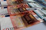 Falešné bankovky šířené v Karlových Varech.