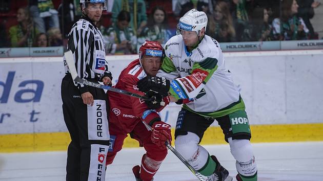 Utkání 3. kola Tipsport extraligy HC Energie Karlovy Vary - HC Oceláři Třinec