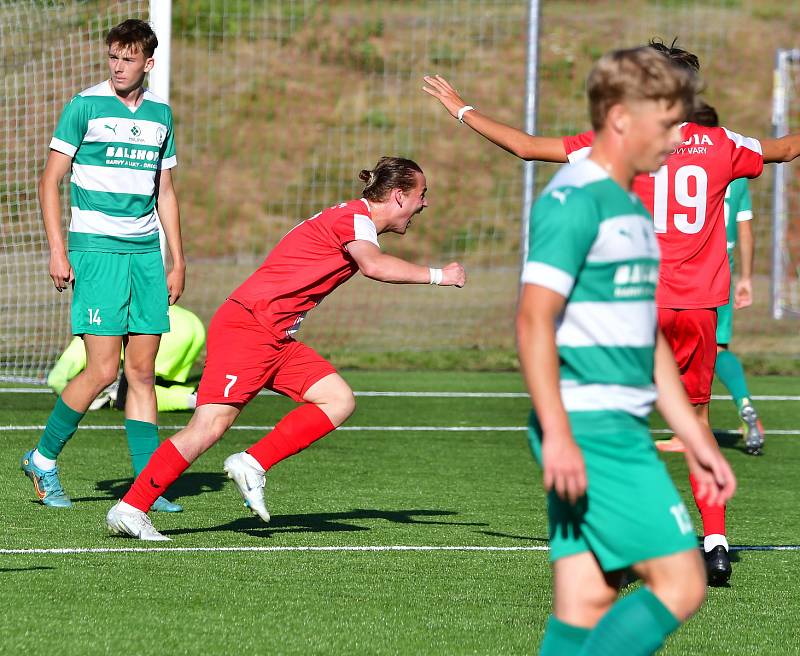 Fotbalisté karlovarské Slavie porazili v prvním kole Fortuna ČFL A rezervu Bohemians 2:0.