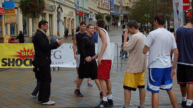 Streetball na třídě T.G.Masaryka v Karlových Varech