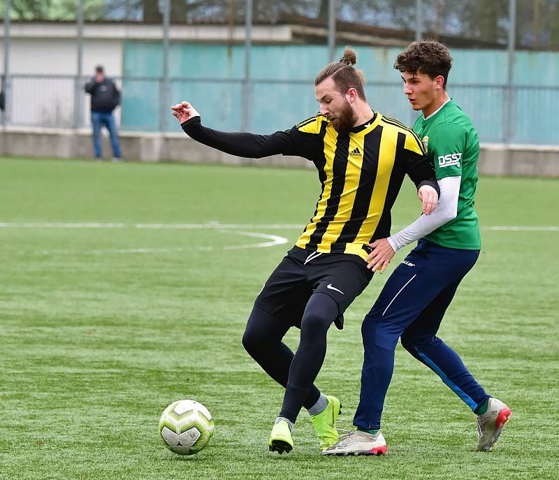 Vítězství 5:0 si připsala na účet Březová v souboji s mladíky v dresech Baníku Sokolov U19 a U18.