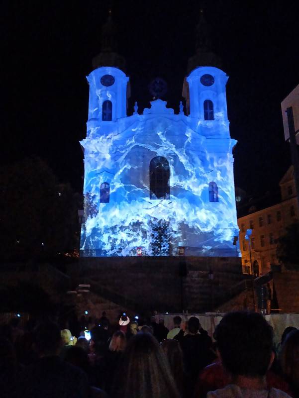 Festival světel v centru Karlových Varů.