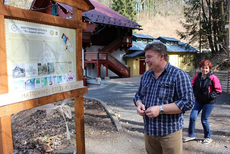 Po stopách skřítků se můžete od 3. dubna vydat po nové Mattoniho stezce v Kyselce. Na téměř čtyřkilometrové trase je připraveno 16 zábavných a poučných zastavení.