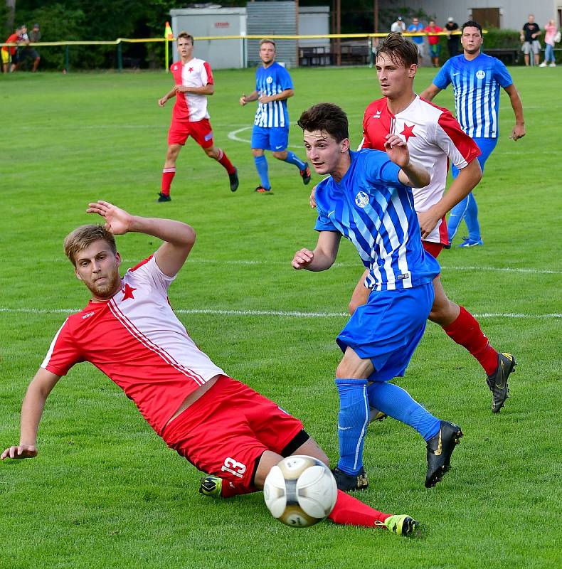 Po neúspěšném angažmá v karlovarské Slavii zamířil Daniel Nimrichter zpět do březovské Olympie.