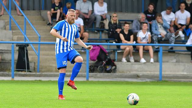 Petr Řehák, stoper FK Ostrov.