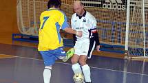 Vítězem ročníku 2009/10 krajského futsalového přeboru se po právu stali futsalisté Titaniku Chodov, kteří i napodruhé pokořili mužstvo z Poříčí.