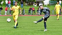 Chebská Hvězda porazila v derby v rámci Fortuna divize A Mariánské Lázně 3:1.