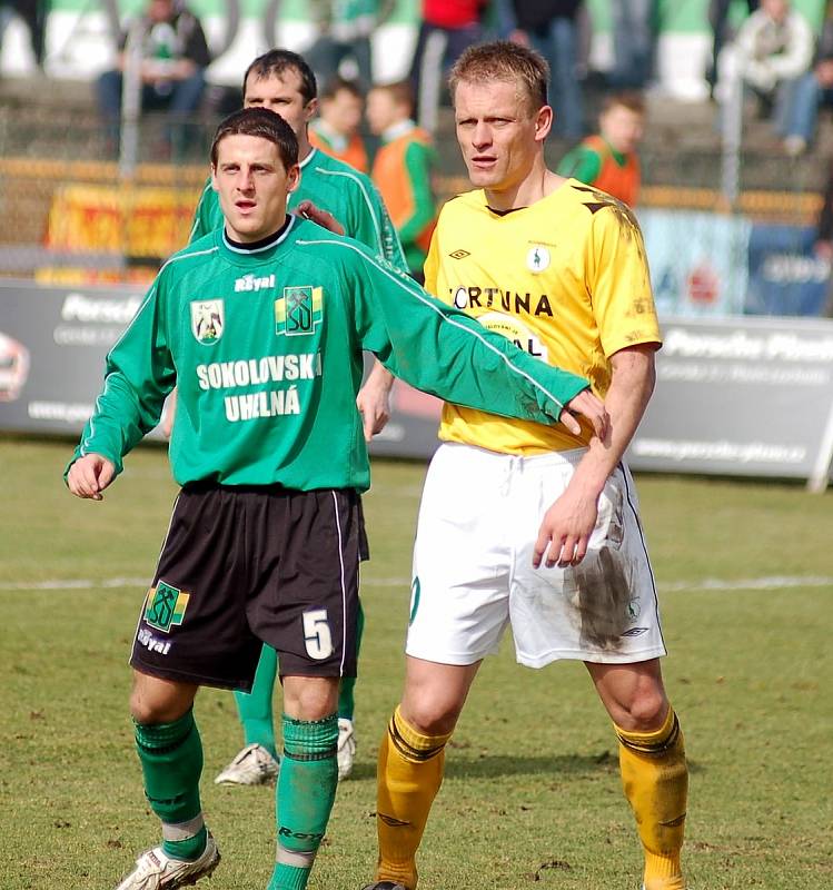 Sokolov se střetl s Bohemians na svém hřišti v rámci II. ligy v roce 2009, kdy prohrál 1:2. Na utkání si našlo cestu 2860 diváků.