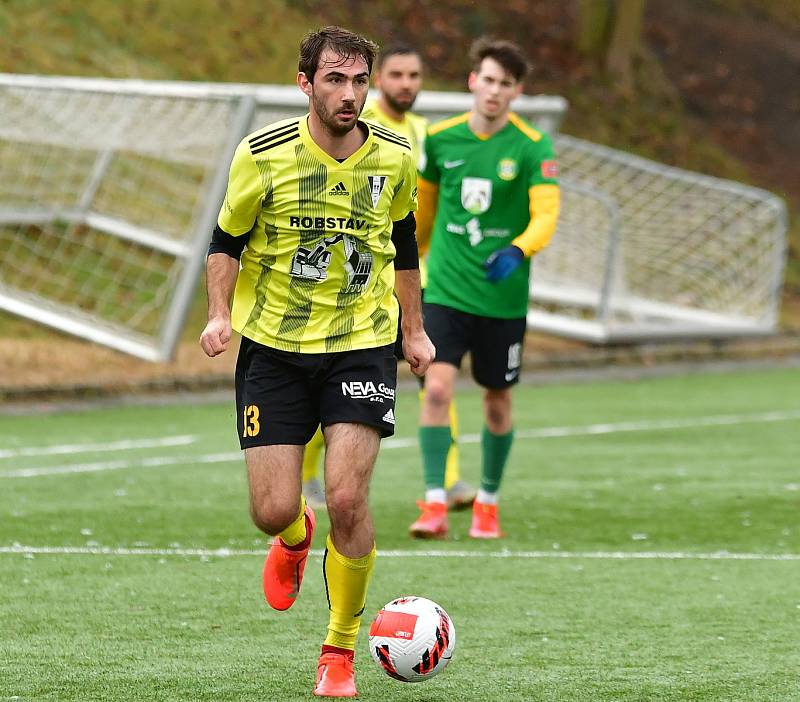 FK Baník Sokolov - TJ Robstav Přeštice 0:3 (0:0).