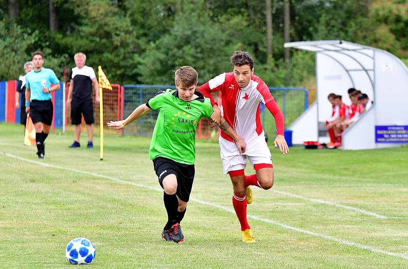 V Nové Roli triumfovala na 58. ročníku Memoriálu Jiřího Balouna rezerva karlovarské Slavie.