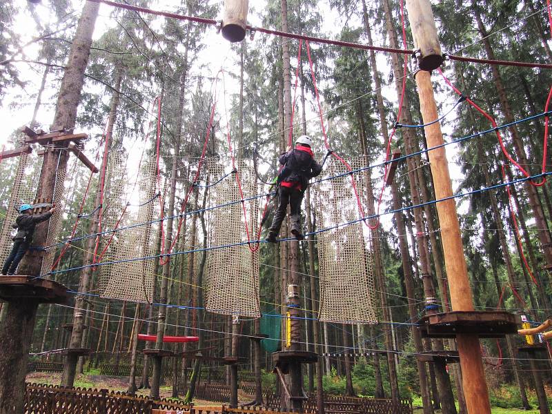 TRASA „JUNIOR“ nabízí malým lezcům nová dobrodružství.