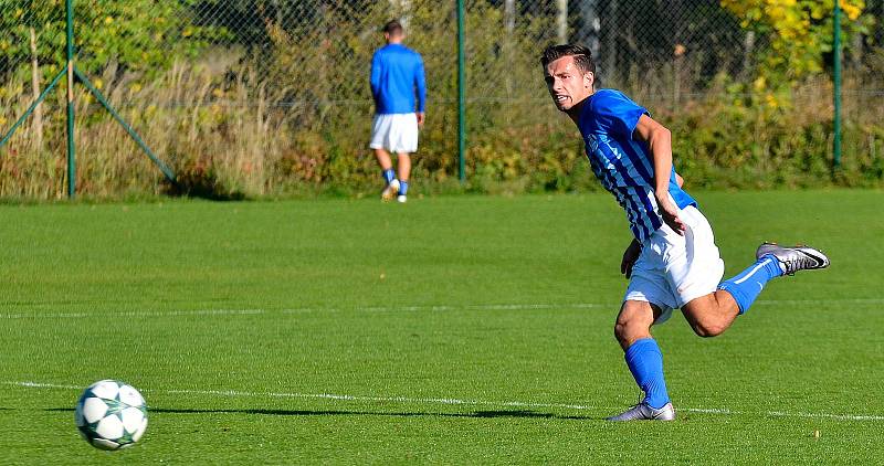 Rodák z Potůčků Ondřej Nýber, který několik sezon řádil v dresu ostrovského FK, od nové sezony řádí za hranicemi v německém VFC Plauen, kde si odbývá v tamním A-týmu své první zahraniční angažmá.