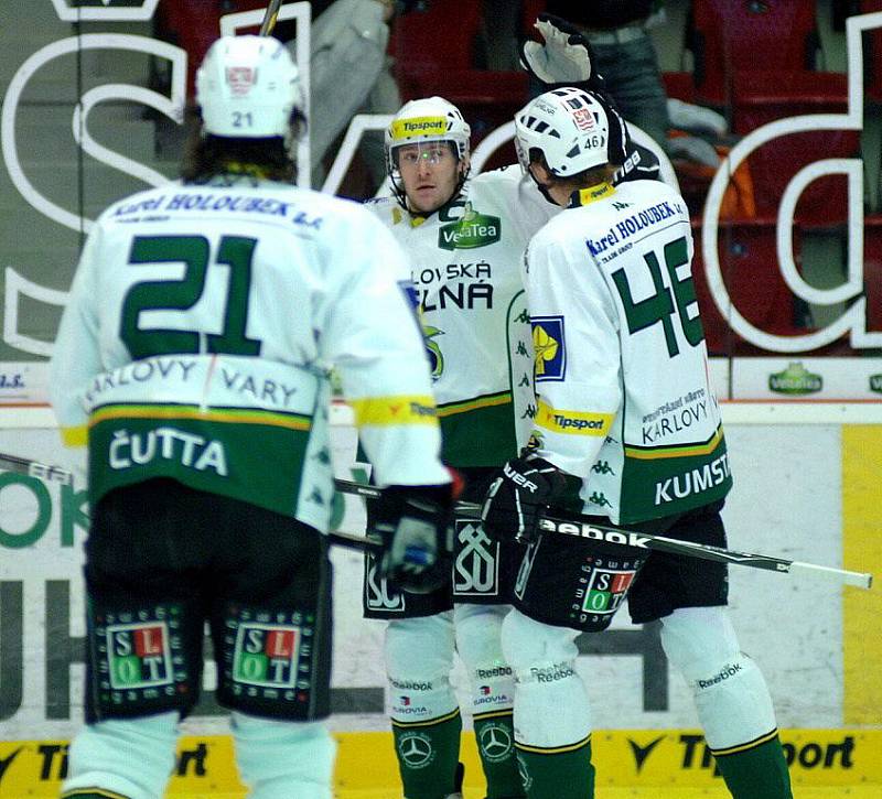 HC Energie Karlovy Vary – HC Eaton Pardubice 4:1 (1:1, 1:0, 2:0)