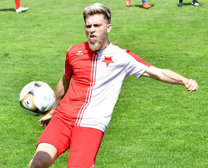 Do zahraničí zamíří z karlovarské Slavie Pavel Maňák, který nově bude působit v německém SV Poppenreuth e. V.