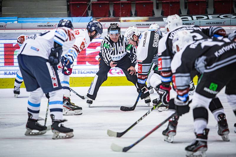 Hokejová Tipsport extraliga: HC Energie Karlovy Vary - Bílí Tygři Liberec