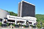 V lázeňském městě je v plném proudu 54. ročník MFF Karlovy Vary.