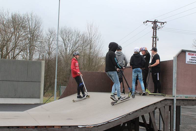 Ostrovský skatepark