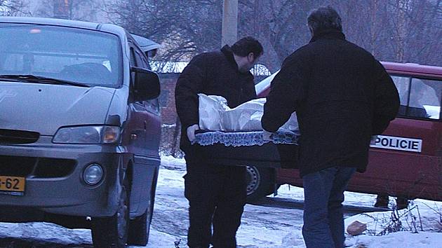 Nocování venku se může stát v zimě bezdomovcům osudným. Vloni v dubnu doplatil na mrazivé počasí muž ve Dvorech.