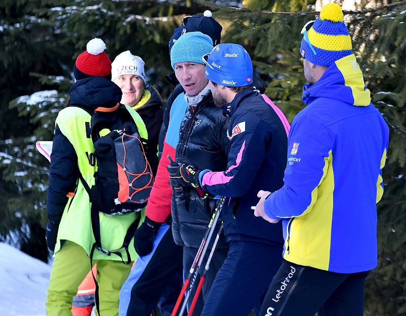 Devětatřicetiletý bývalý český běžec na lyžích Milan Šperl, který je odchovancem LK Slovan Karlovy Vary a ve své sbírce má několik titulů mistra republiky, také bronz z týmového sprintu z mistrovství světa v japonském Sapporu v roce 2007