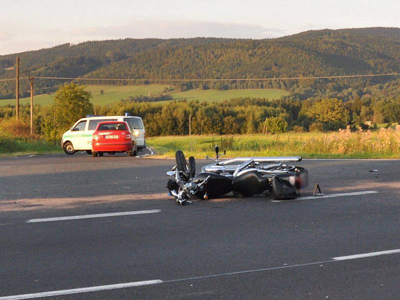 Tragická dopravní nehoda u Dolního Žandova (čtvrtek 1. září 2011)