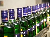 Karlovarská likérka produkující proslulou Becherovku je na prodej.