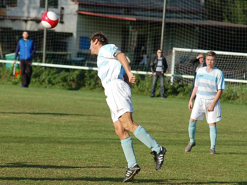 Duel Sedlece B a Slavie Junior zůstal nedohrán.