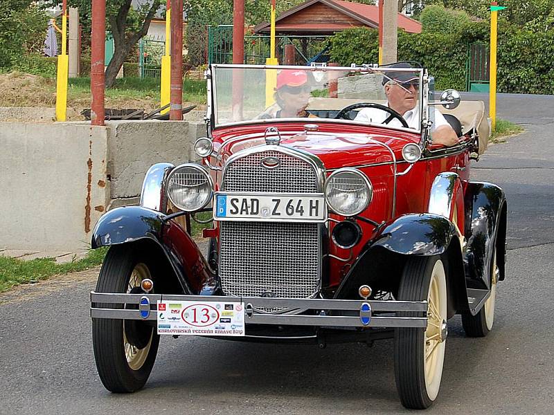 Jubilejní desátý ročník Karlovarské Veteran Rallye 2010.