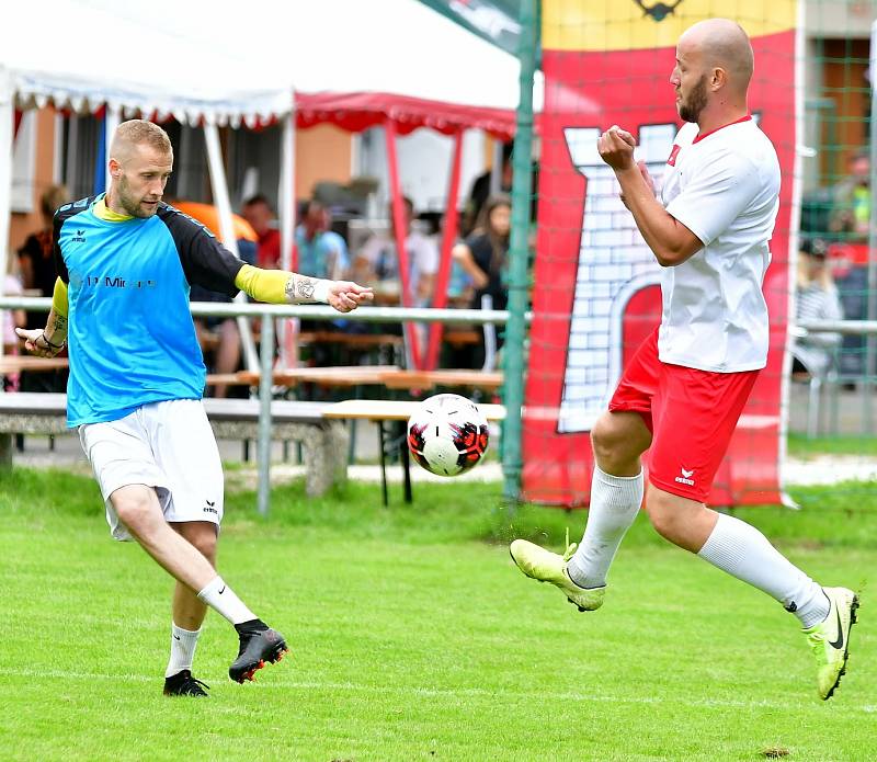 Rabbit Cup v malé kopané ovládl v Hroznětíně výběr Tiki-Taka.