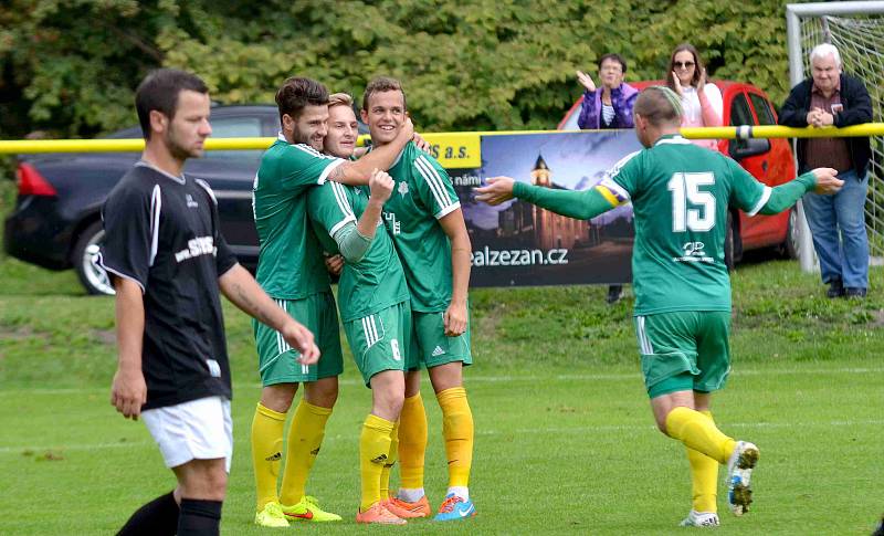 Divize: 1.FC Karlovy Vary - Český Krumlov 7:0.