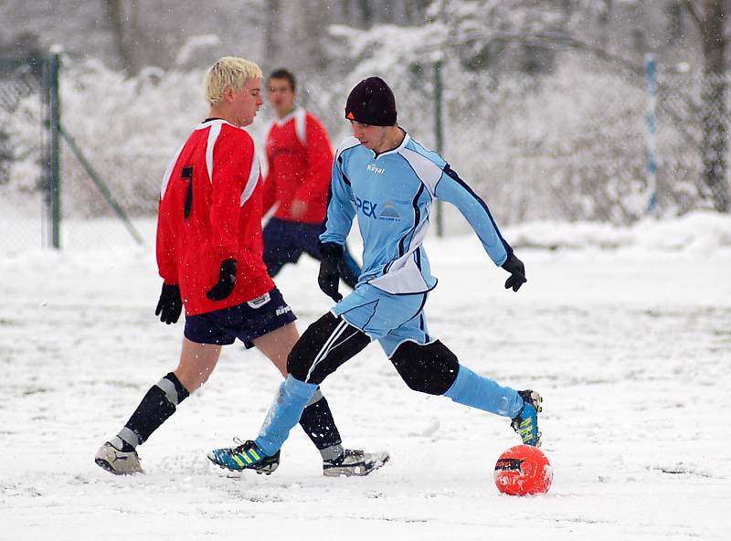 Stružná pokořila Bečov vysoko 8:2. 