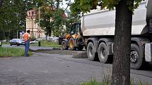 Rozlitý beton zablokoval Jáchymovskou ulici v Bohaticích