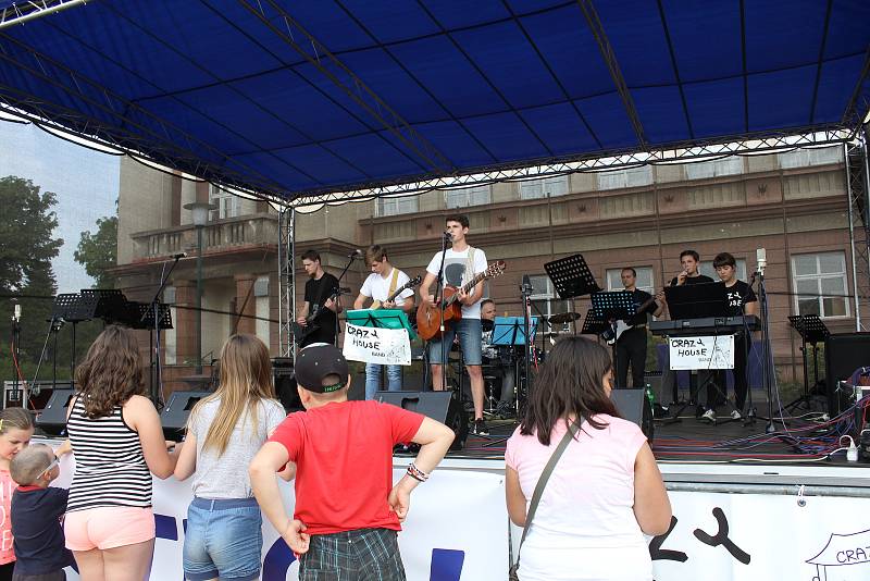 Na festivalu v Ostrově se sešla řada hudebních talentů.