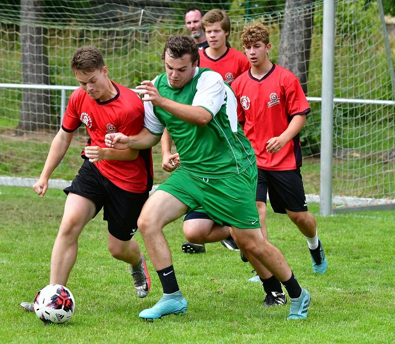 Rabbit Cup v malé kopané ovládl v Hroznětíně výběr Tiki-Taka.